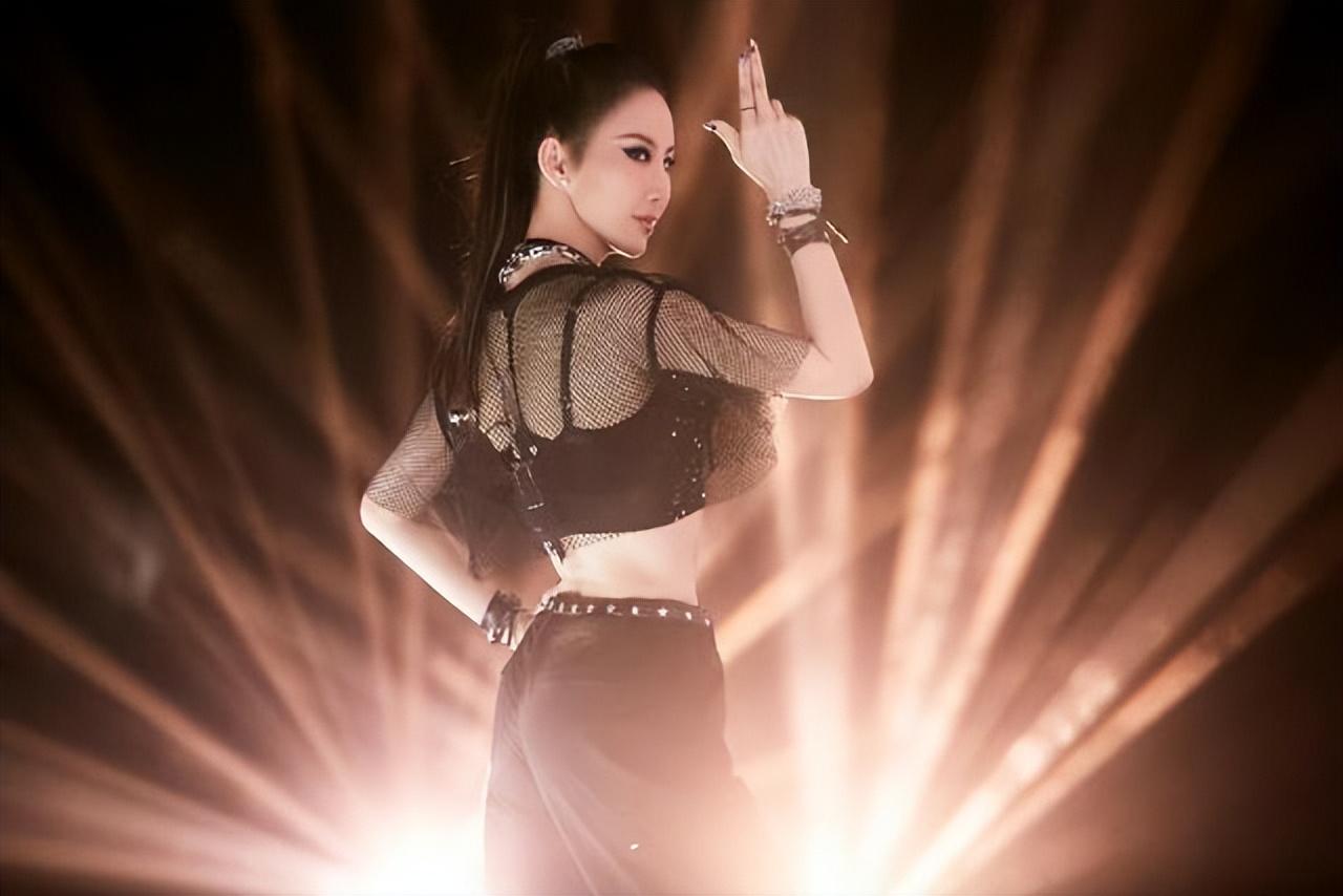 真唱vs假唱,音乐表演的道德与艺术之辩 真唱vs假唱,音乐表演的道德与艺术之辩